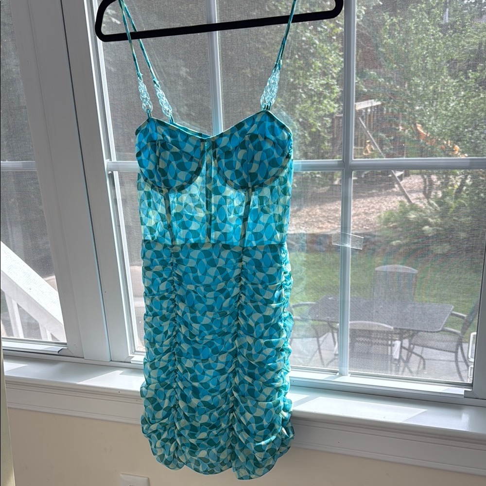 Beautiful green and blue patterned Zara dress size small